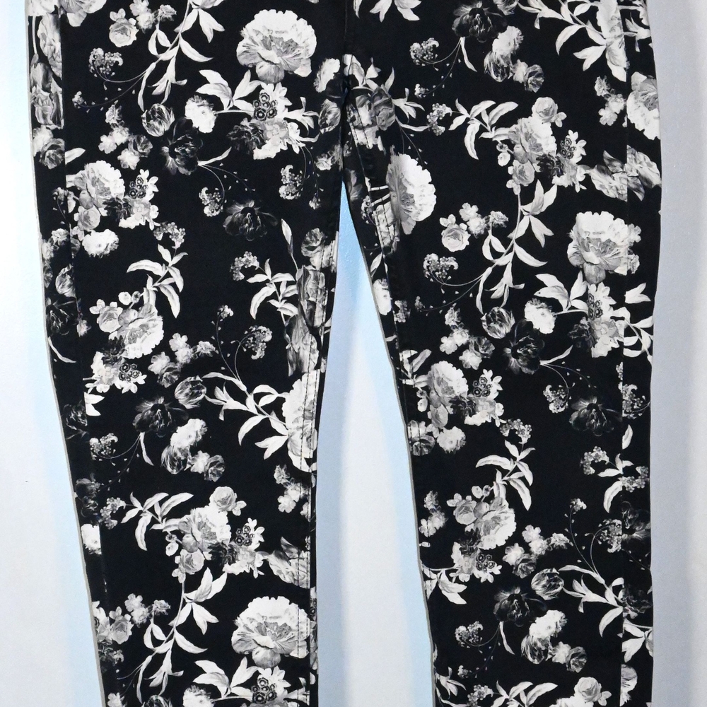 JEN 7 FOR ALL MANKIND Floral Black and White Pants Size 12